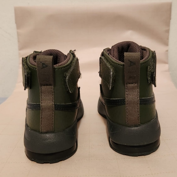 Toddler Nike Air - Picture 3 of 6